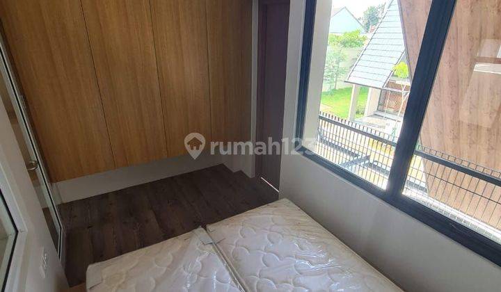 RUMAH CANTIK di CLUSTER FLEEKHAUZ R SUDAH FURNISH  1