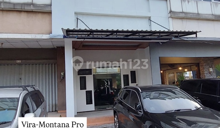 For Rent Golden Boulevard Ruko in BSD, Tidy and Busy Area, Unfurnished Ruko in BSD