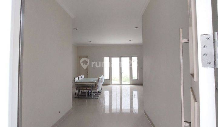 Rumah Sewa Bagus Semi Furnish Di Goldfinch  2