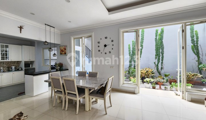 Les Belles Serpong Raya House Beautiful Fully Furnished Tidy