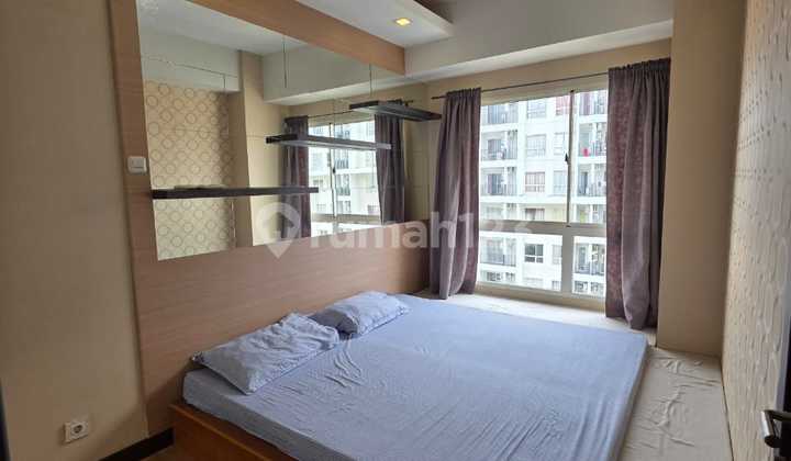 Scientia View Apartment Swimming Pool Fully Furnished Neat and in the Center of Gading Serpong