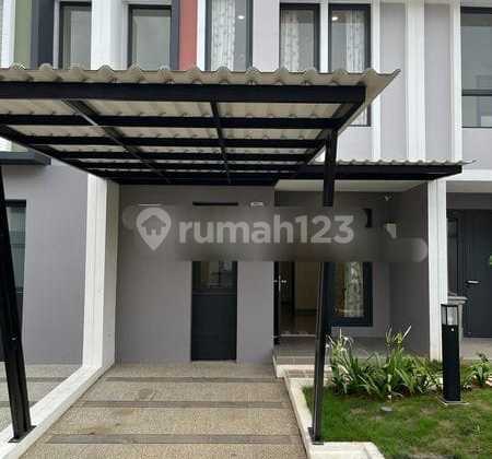 Beli Rumah di Gading Serpong Cluster Baroni Unit Bagus