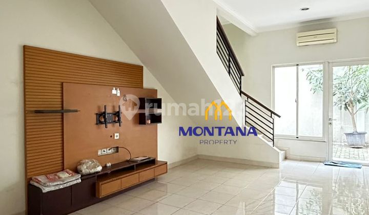 Buy House In Gading Serpong The Springs Strategic Location Close to Everything Lucky Good House SHM in Gading Serpong 2