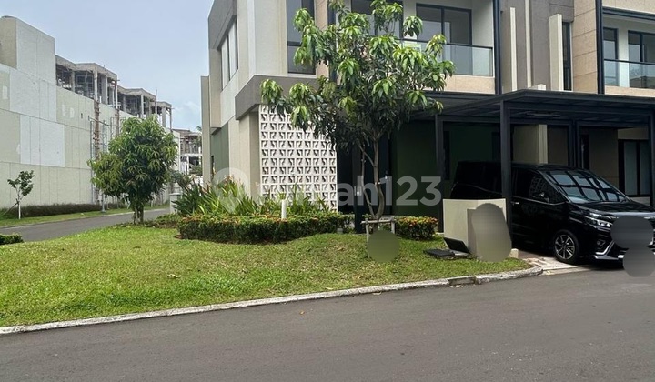 Premium Type House at Hoek Cluster Carson Gading Serpong
