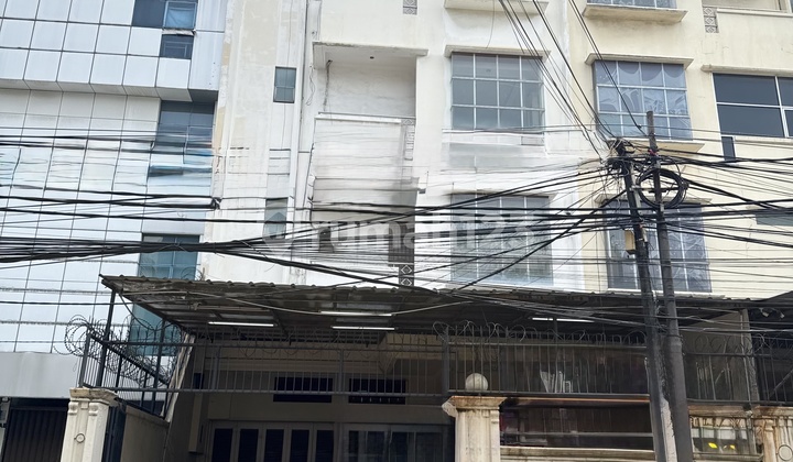 Ruko Tempat Tinggal Bagus di Jakarta Daerah Ramai Ruko Tempat Tinggal Bagus di Jakarta Daerah Ramai