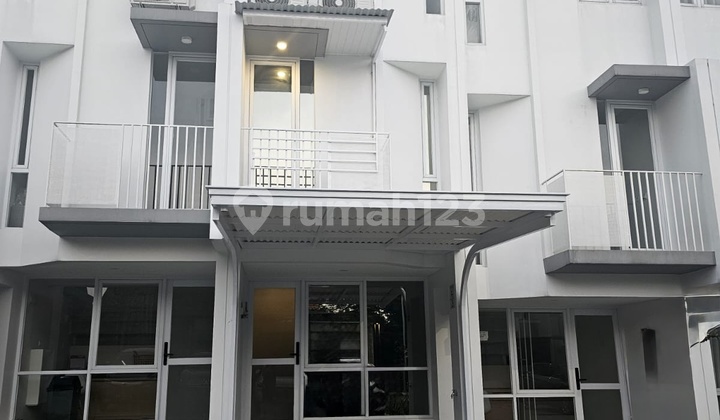 Sewa Rumah Di Myza Flathouse Bsd Startegis Terawat Furnished di BSD Rumah 2