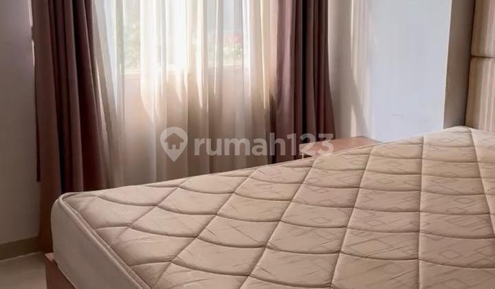 Silkwood Apartments Alam Sutera Fully Furnished with Swimming Pool View 2