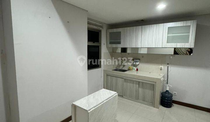 APARTEMEN SPRINGWOOD Alam Sutera 2 KT FURNISH HARGA BAGUS 1