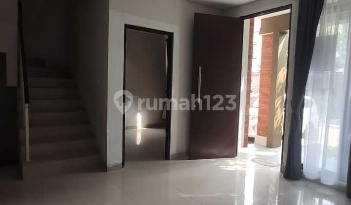 Rumah Di Mozia Bsd Siap Huni Terawat Rapi 8 Menit Ke Aeon Bsd 2