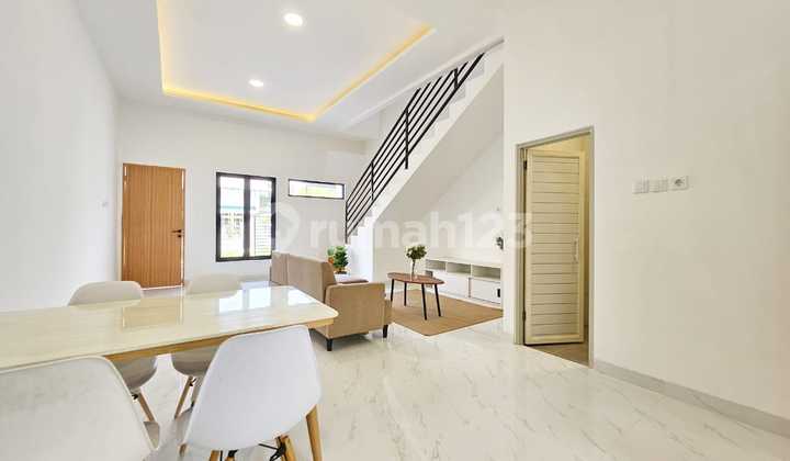 Dijual Rumah Bagus Minimalis di Harapan Indah Bekasi 2