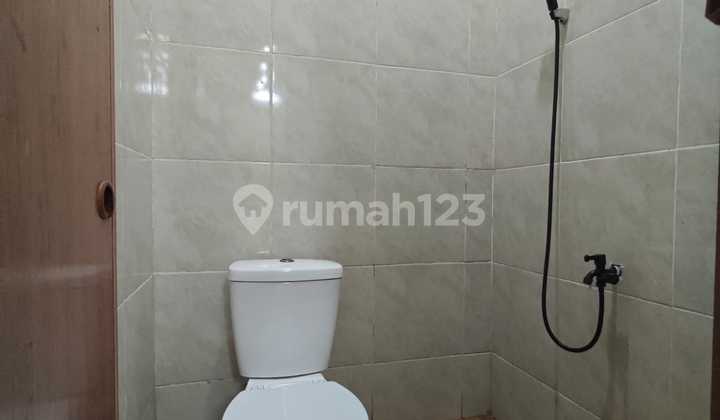 Dijual Rumah di Taman Harapan Baru Bekasi 2