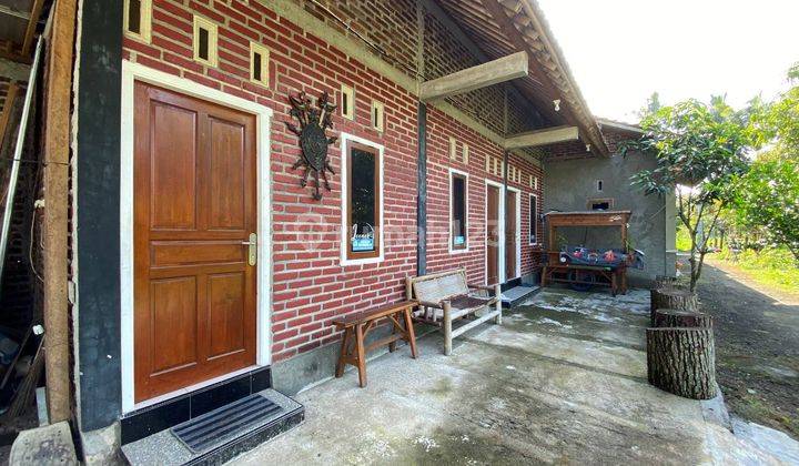 B.u Dijual Cepat Tanah Bonus Rumah Kost 6 Kamar di Selatan Pasar Tempel Sleman 2