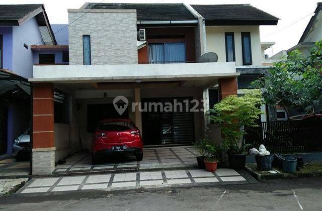 Rumah 2 Lantai Bagus Semi Furnished SHM Di Antapani Bandung  1