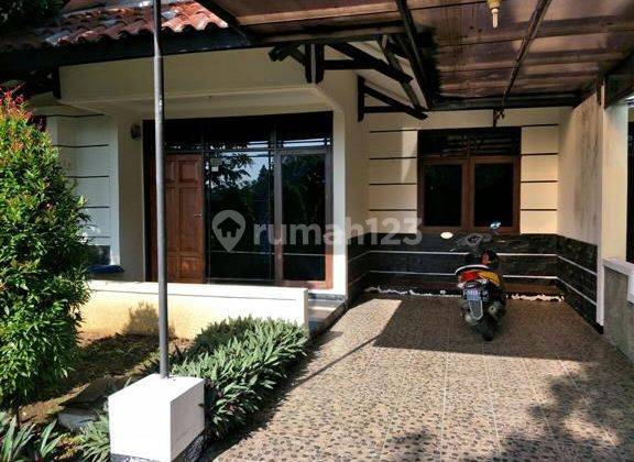 Rumah Bagus Mewah di Permata Arcamanik Bandung 2