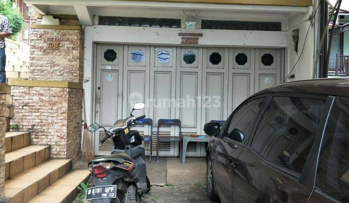 Rumah Bagus 2 Lantai di Komplek Elite Tamansari Bukit Bandung 2