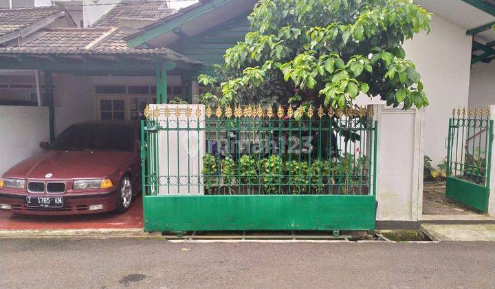 Rumah Bagus Lokasi Strategis di Kota Bandung Komplek Metro 1