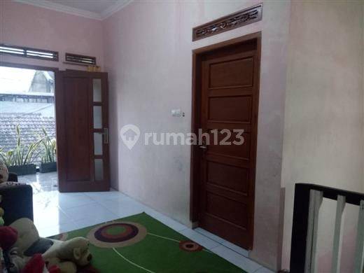 Rumah 2 Lantai Bagus Siap Huni di Bumi Asri Gempolsari Cimahi  2