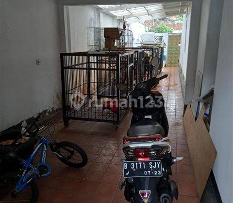 Rumah Bagus Besar Cipedes Atas Sukasari Tengah Bandung 2