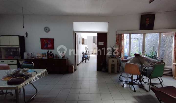 [27] House for Sale! Prime Location [Rare Opportunity] on Dimainroad, Jl. Sunda, Bandung 2