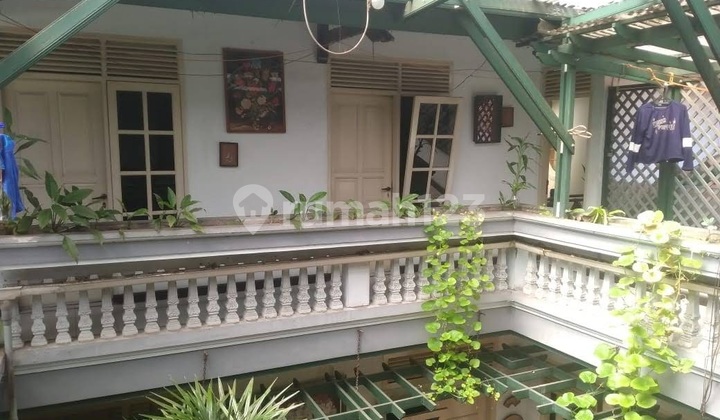 [26] For Sale 2-Story House on the Main Road Buah Batu Lengkong Bandung