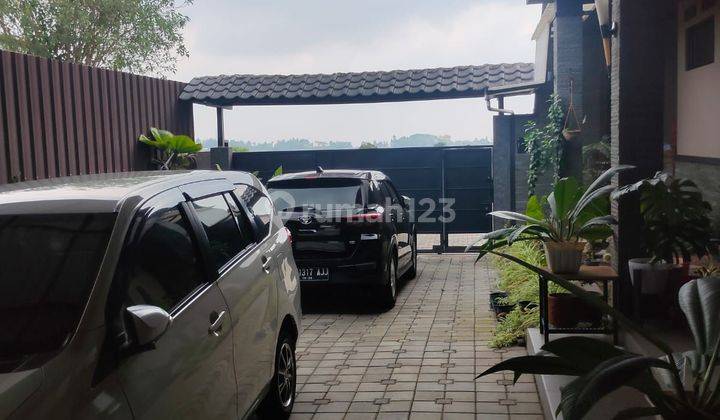 Dijual rumah/villa di jl.Karyawangi. parongpong, 1