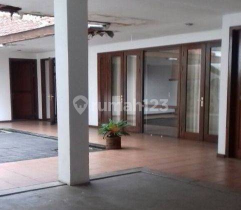 Dijual Rumah Lama Ciumbuleuit Bandung 1