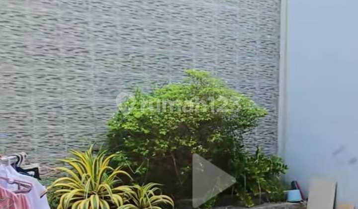 For Sale, Ready-to-Occupy House in Taman Surya 5 2
