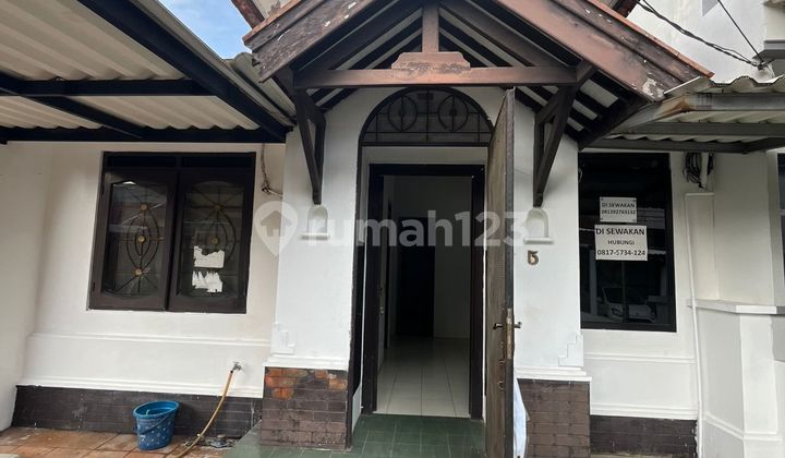 For Sale House in Lippo Karawaci Tangerang 2