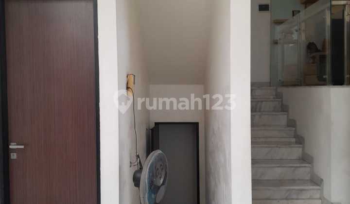 Dijual Rumah di Citra 7 Dijual Rumah di Citra 7