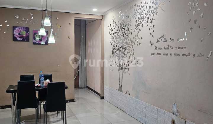 For Rent: Permata Palem House
