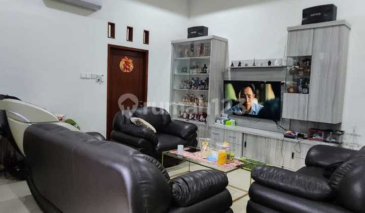 For Sale. House in Duren Jaya, Bekasi.2 1