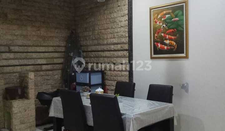 Di Jual Rumah 3 Lantai Di Green Ville