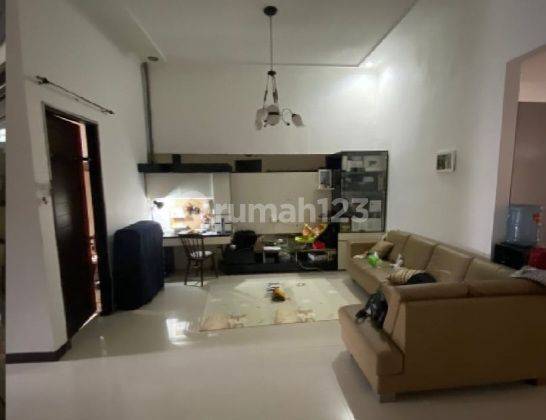 Jual Hunian 2 Lantai Lokasi Aman Dan Nyaman di Taman Holis Indah Bandung 1