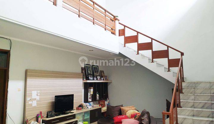 Jual Rumah Terawat Lingkungan Asri Komplek Perumahan Surya Setra Bandung 1