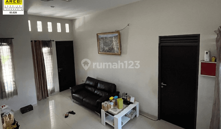 Dijual Rumah Cluster 3 Lantai Siap Huni di Grand Sharon Bandung 1