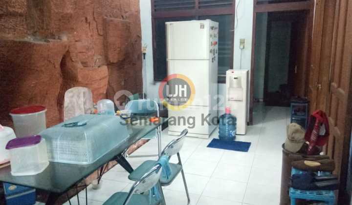 Rumah siap huni bebas banjir di jalan Karonsih 2