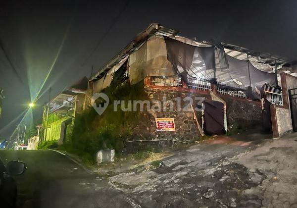 Bangunan Rumah Cocok untuk Usaha di Jalan Sriwijaya 1