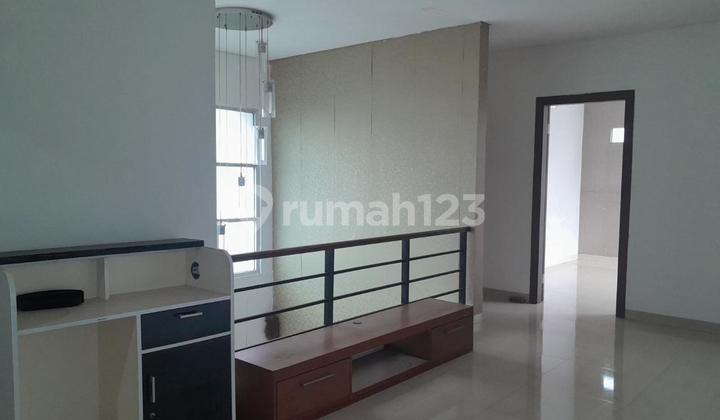 Dijual/Sewa Rumah Bagus, Modern Siap Huni di Kencana Loka Bsd 2
