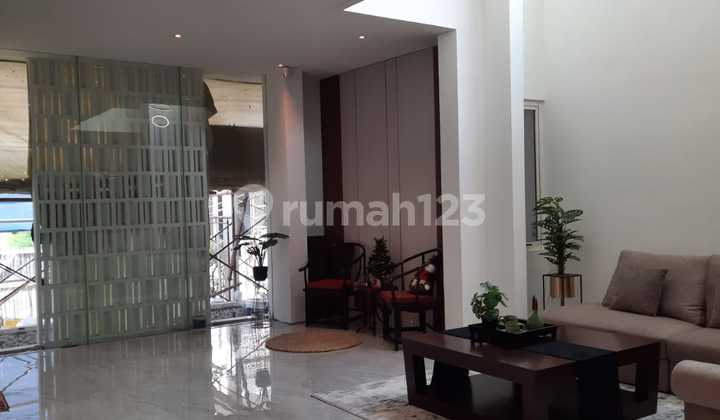 For Sale Luxury House, Brand New With Modern Design In Sutera Victoria Alam Sutera.