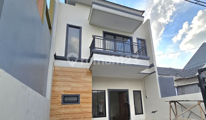 DIJUAL RUMAH BRAND NEW 2 LANTAI CANTIK MODERN DI SEKTOR 7A GADING SERPONG DIJUAL RUMAH BRAND NEW 2 LANTAI CANTIK MODERN DI SEKTOR 7A GADING SERPONG