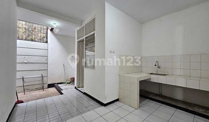 DIJUAL RUMAH MINIMALIS RAPIH SHM DI SEKTOR 1C GADING SERPONG 2