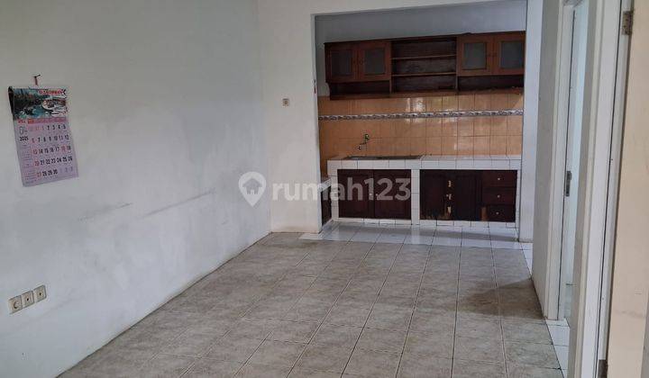 DISEWAKAN RUMAH RAPIH SIAP HUNI DI SEKTOR 6 GADING SERPONG 1