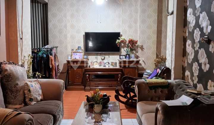 JUAL CEPAT RUMAH 2 LANTAI SIAP HUNI DI SEKTOR 1C GADING SERPONG 2