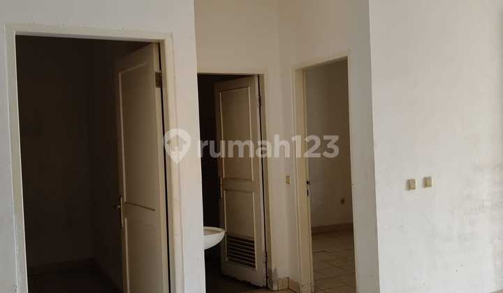 QUICKLY FOR RENT HOUSE IN NUSALOKA BSD VERY FAVORABLE POSITION QUICKLY FOR RENT HOUSE IN NUSALOKA BSD VERY FAVORABLE POSITION