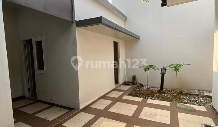 DISEWAKAN RUMAH SEMI FURNISHED BAGUS DI CLUSTER ONYX ALAM SUTERA 2
