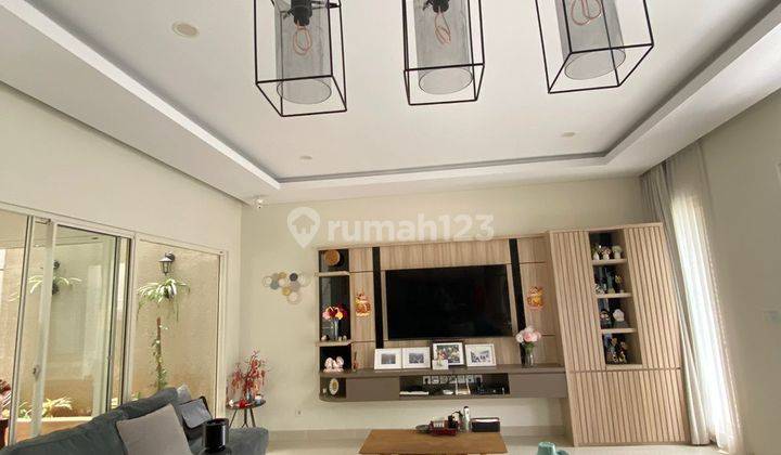 Dijual Rumah Siap Huni Like New Furniture Semi Furnished di Mozart At Symphonia Gading Serpong 2