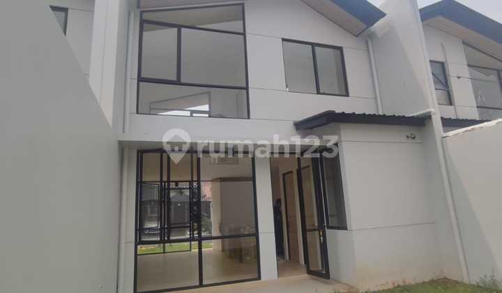 DIJUAL RUMAH MODERN BELUM PERNAH DI HUNI DI TAMAN UBUD KENCANA TANGERANG