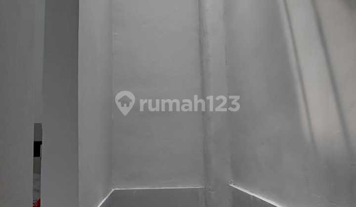 FOR RENT NEWLY BUILT HOUSE READY TO OCCUPY IN CATALINA GADING SERPONG 2