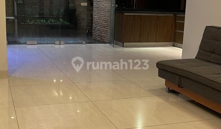 DIJUAL CEPAT RUMAH CANTIK MODERN SEMI FURNISHED DI FORESTA BSD 2
