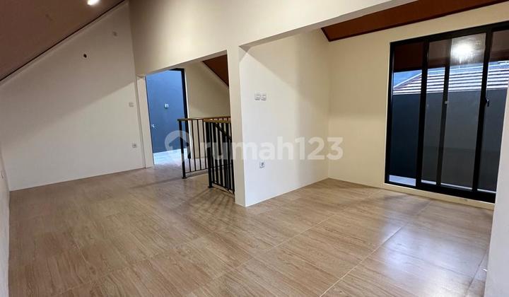 DIJUAL BRAND NEW HOUSE BAGUS MODERN DI CLUSTER FLAMBOYAN ALAM SUTERA 2